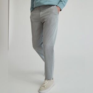 RW&CO Men’s Light Grey Dress Pants Slim Fit Size 29x32